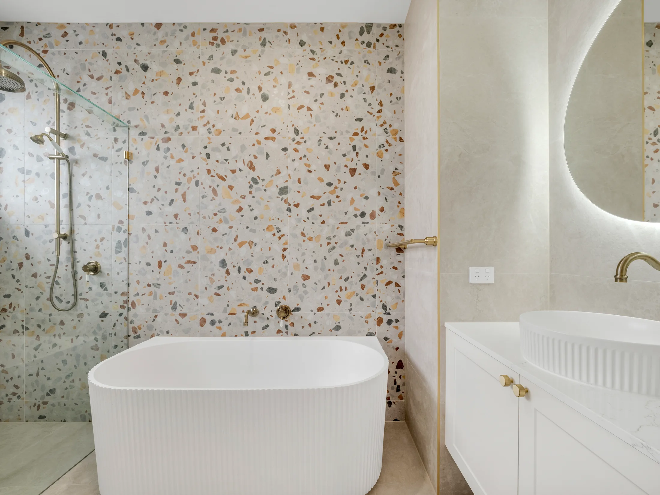 Lumiere Residence — Image 15